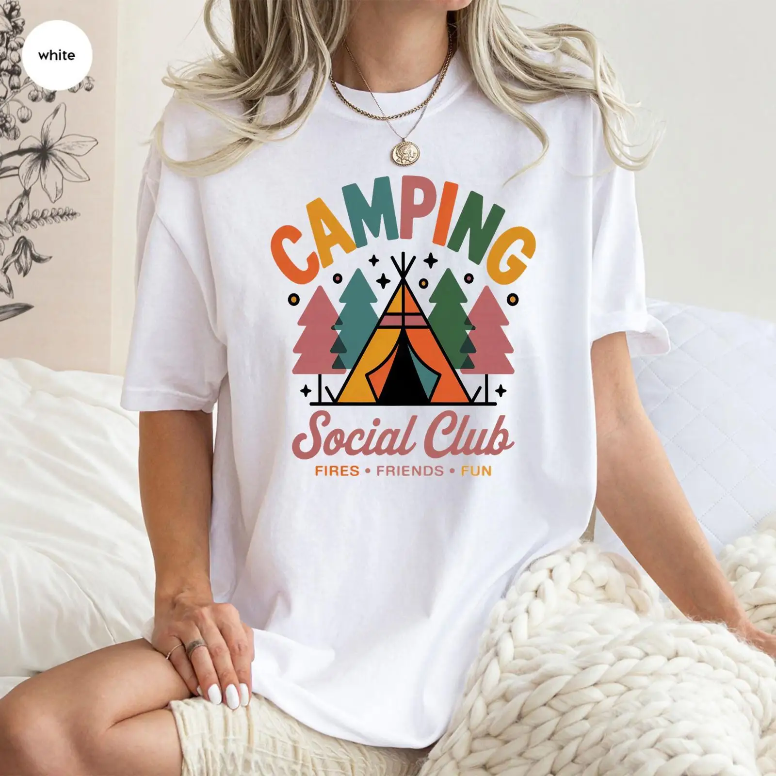 Outdoor Adventure Club - เสื้อยืดแคมป์ปิ้ง โซเชียลคลับ ไฟเพลิง ผองเพื่อน สนุกสนาน แคมป์ไฟย้อนยุค