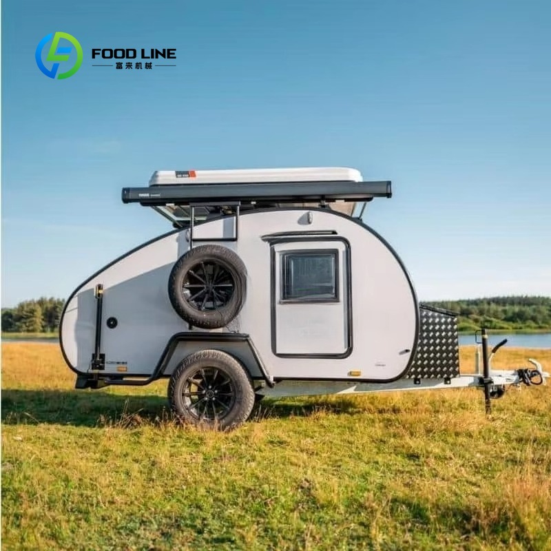 Outdoor Adventure Rv - รถบ้านเคลื่อนที่แบบกำหนดเองสำหรับการเดินทางผจญภัยกลางแจ้ง พร้อมพื้นที่นอนและพื้นที่เก็บของ